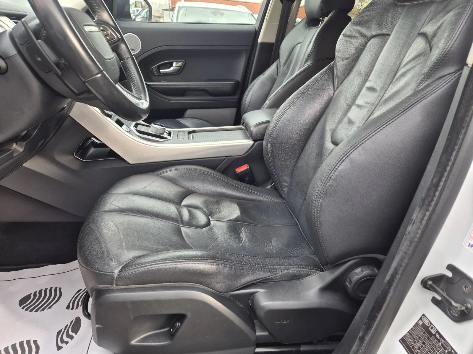 Land Rover Range Rover Evoque 2.2D-173.000км-СУПЕР СЪСТОЯНИЕ - изображение 7