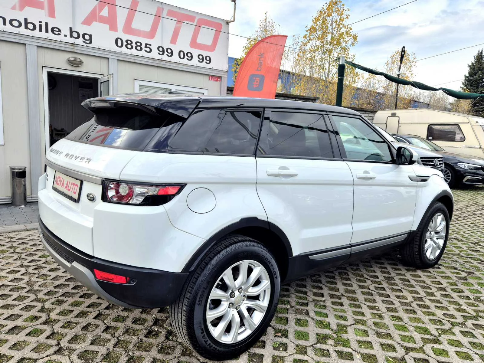 Land Rover Range Rover Evoque 2.2D-173.000км-СУПЕР СЪСТОЯНИЕ - изображение 4