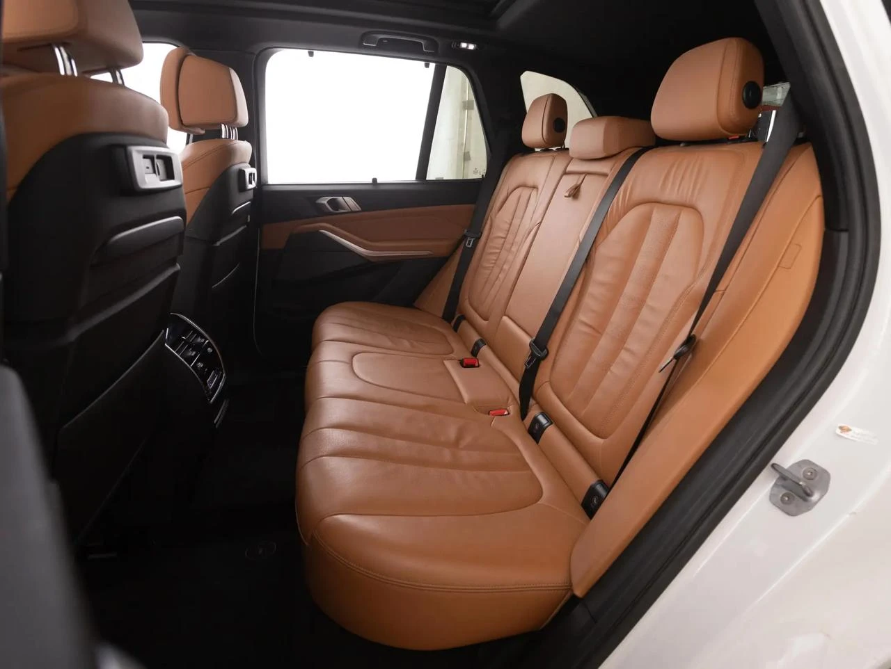 BMW X5 40i* LASER* HUD* H/K* 360* Въздух* Вадуум* Пано*  - изображение 10