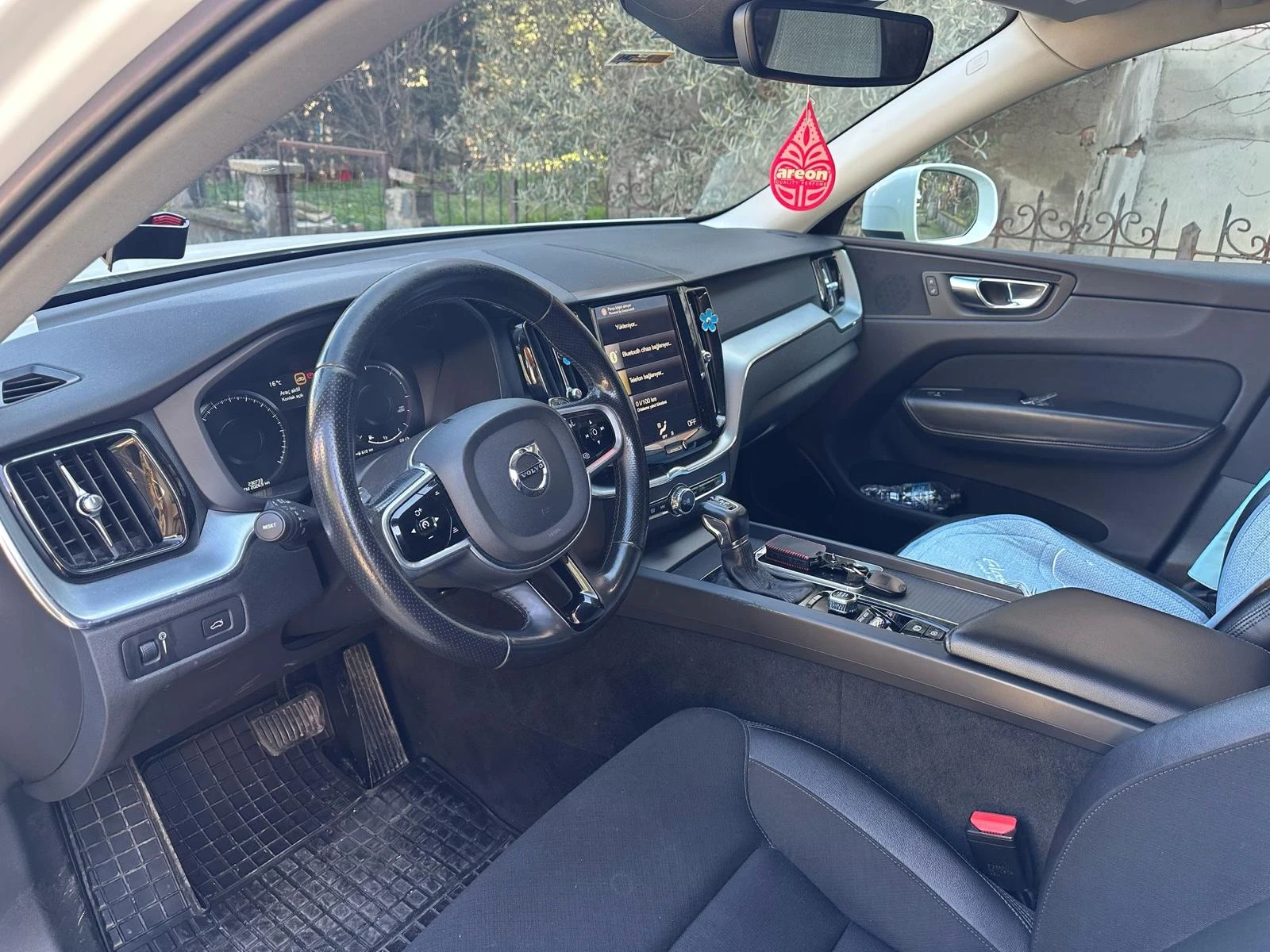 Volvo XC60  - изображение 7