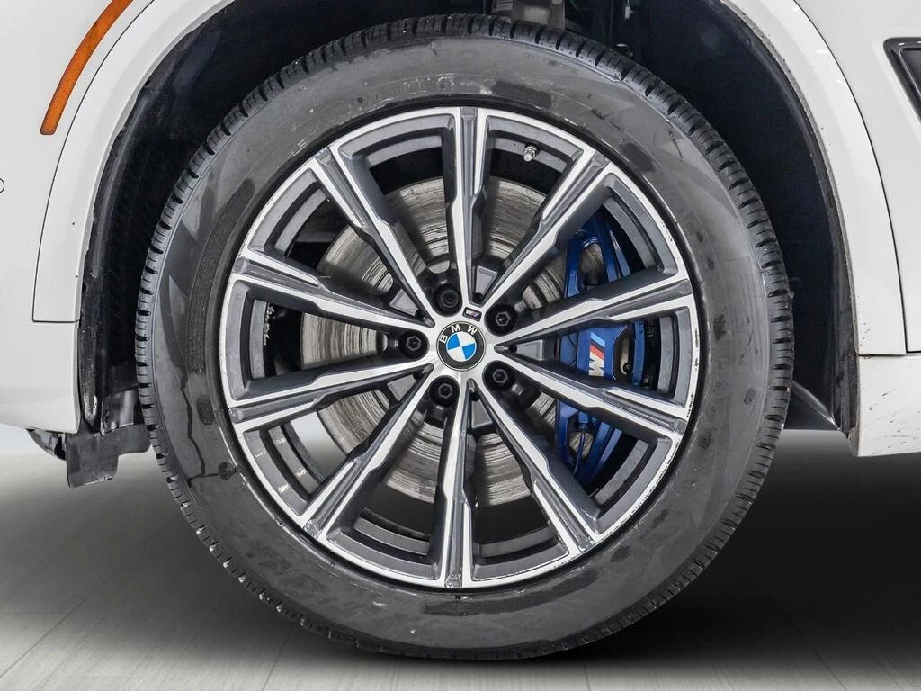 BMW X5 xDrive40i Premium Enhanced Package | M Sport Pack - изображение 6