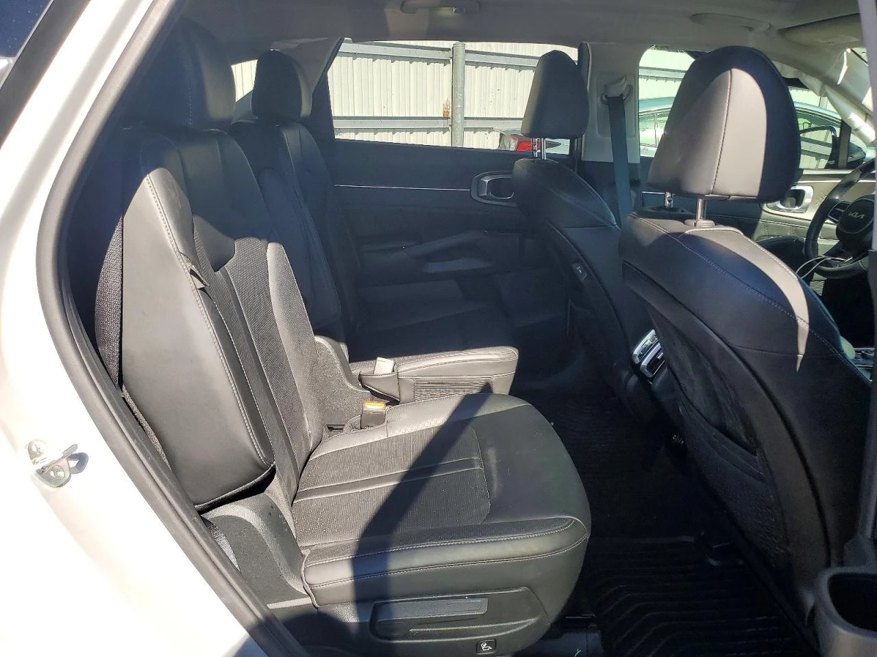 Kia Sorento * FACELIFT* SX* КОЖА* ПАНОРАМА* ПОДГРЕВ* 6 МЕСТЕН*, снимка 11 - Автомобили и джипове - 53881145