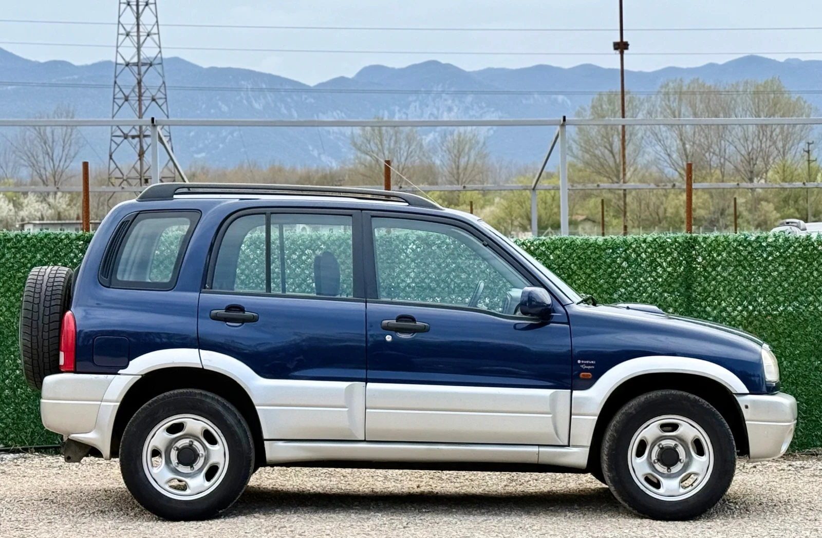 Suzuki Grand vitara 2.0HDi КЛИМАТИК, снимка 8 - Автомобили и джипове - 54212227
