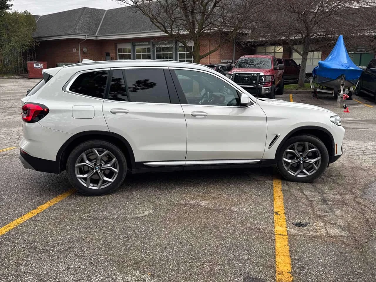 BMW X3 * xDrive30i * ПОДГРЕВ * КАМЕРА * PANO * CARPLAY, снимка 3 - Автомобили и джипове - 54435544