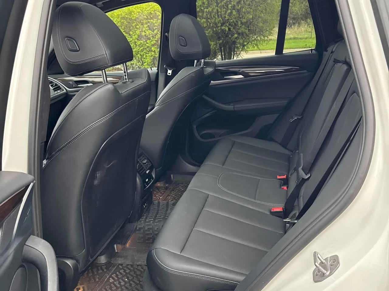 BMW X3 * xDrive30i * ПОДГРЕВ * КАМЕРА * PANO * CARPLAY, снимка 10 - Автомобили и джипове - 54435544