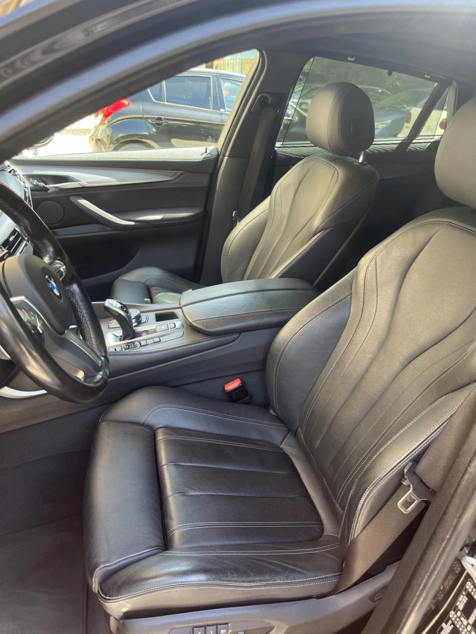 BMW X6 M50D, снимка 10 - Автомобили и джипове - 54567322