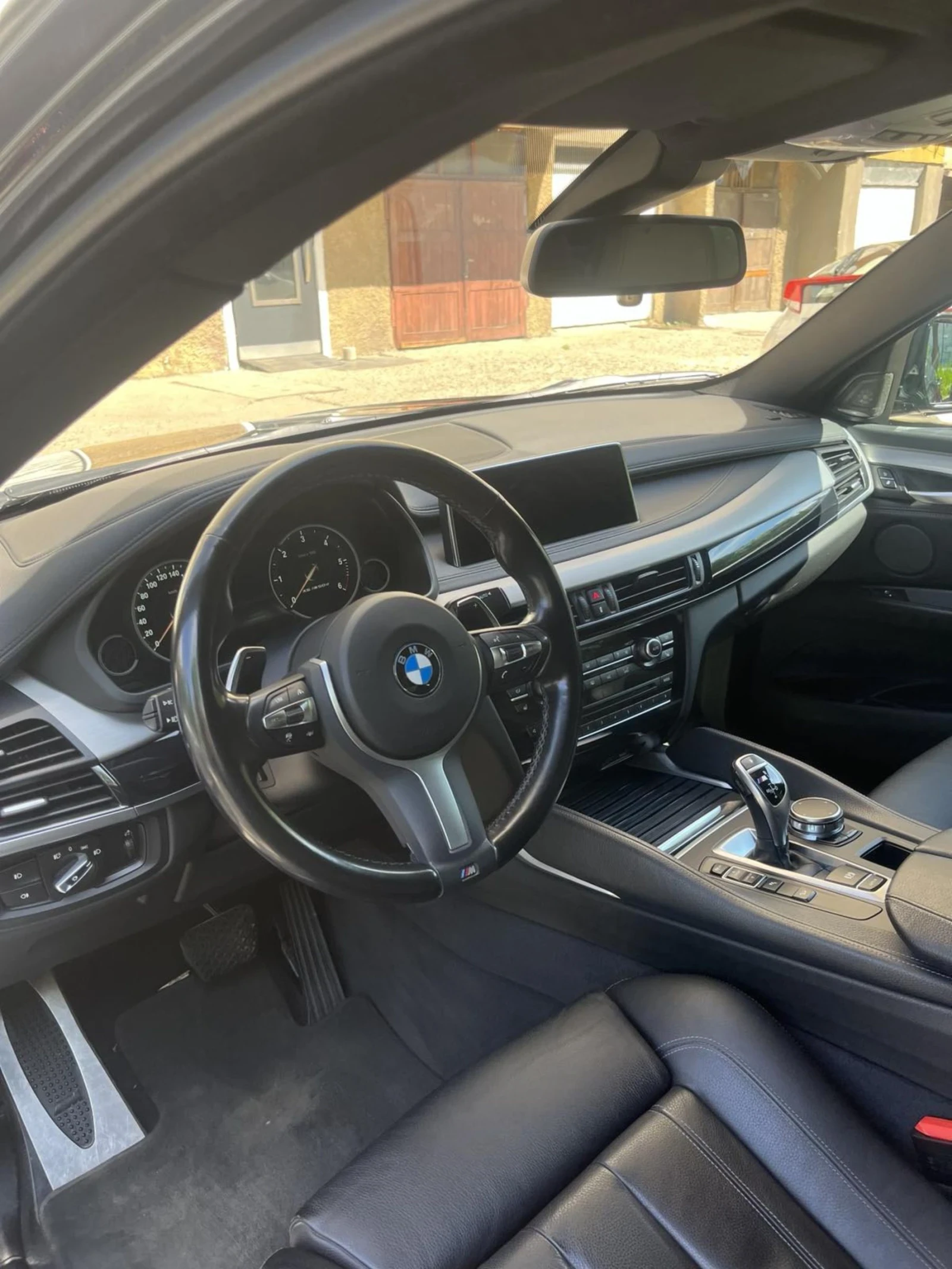 BMW X6 M50D, снимка 11 - Автомобили и джипове - 54567322