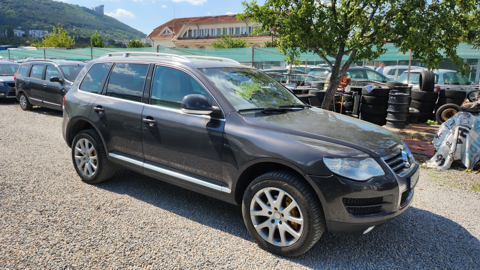 VW Touareg 3.0 TDI 239 КОНЯ, снимка 7 - Автомобили и джипове - 55220257