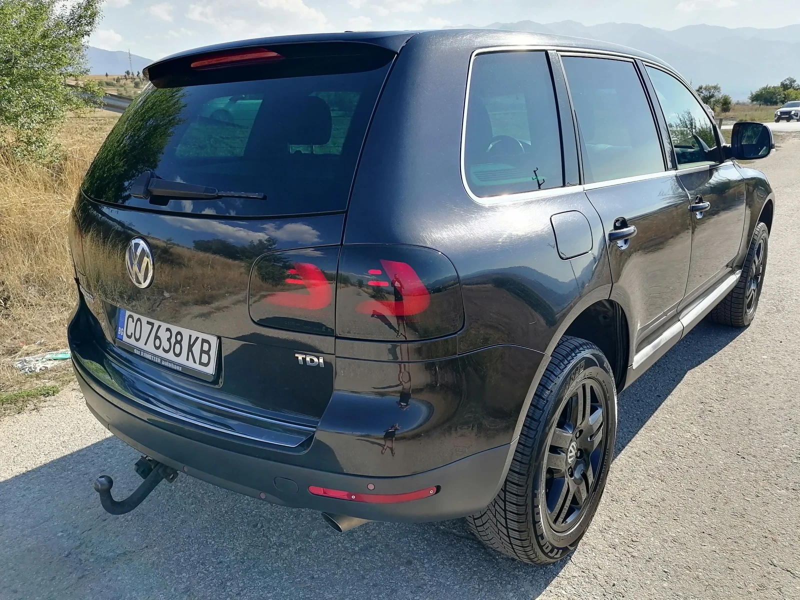 VW Touareg 3.0TDI/Facelift/ПРУЖИНИ/BlackEdition , снимка 5 - Автомобили и джипове - 55752237