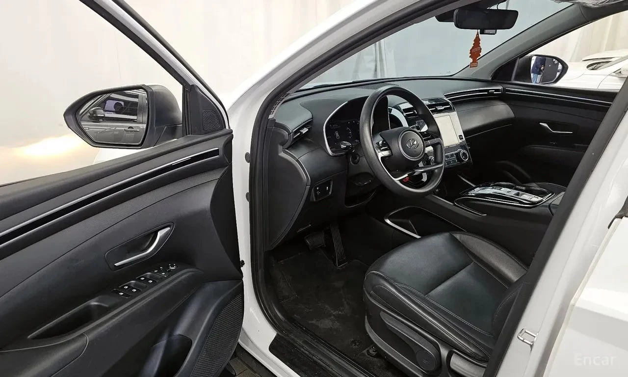 Hyundai Tucson, снимка 9 - Автомобили и джипове - 56719867