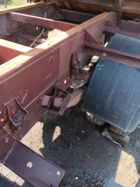 Iveco 3512 Тристранен самосвал , снимка 9 - Бусове и автобуси - 53694030