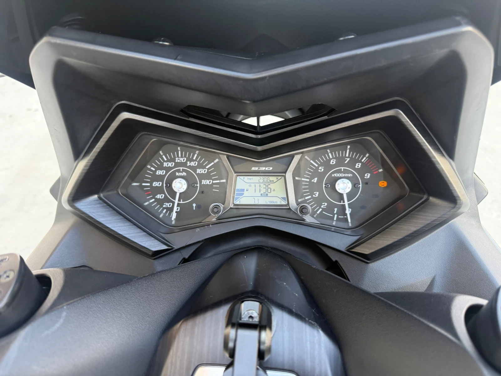 Yamaha T-max, снимка 11 - Мотоциклети и мототехника - 54083960