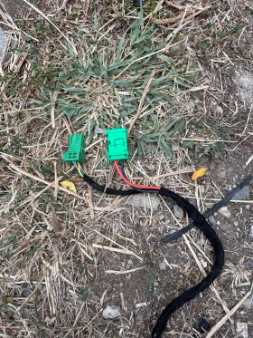 Peogeot 3008 2017-2022г електрически амортисьори за заден капак, снимка 3