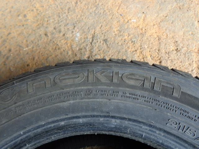 Гуми Зимни 215/65R16, снимка 9 - Гуми и джанти - 18333865