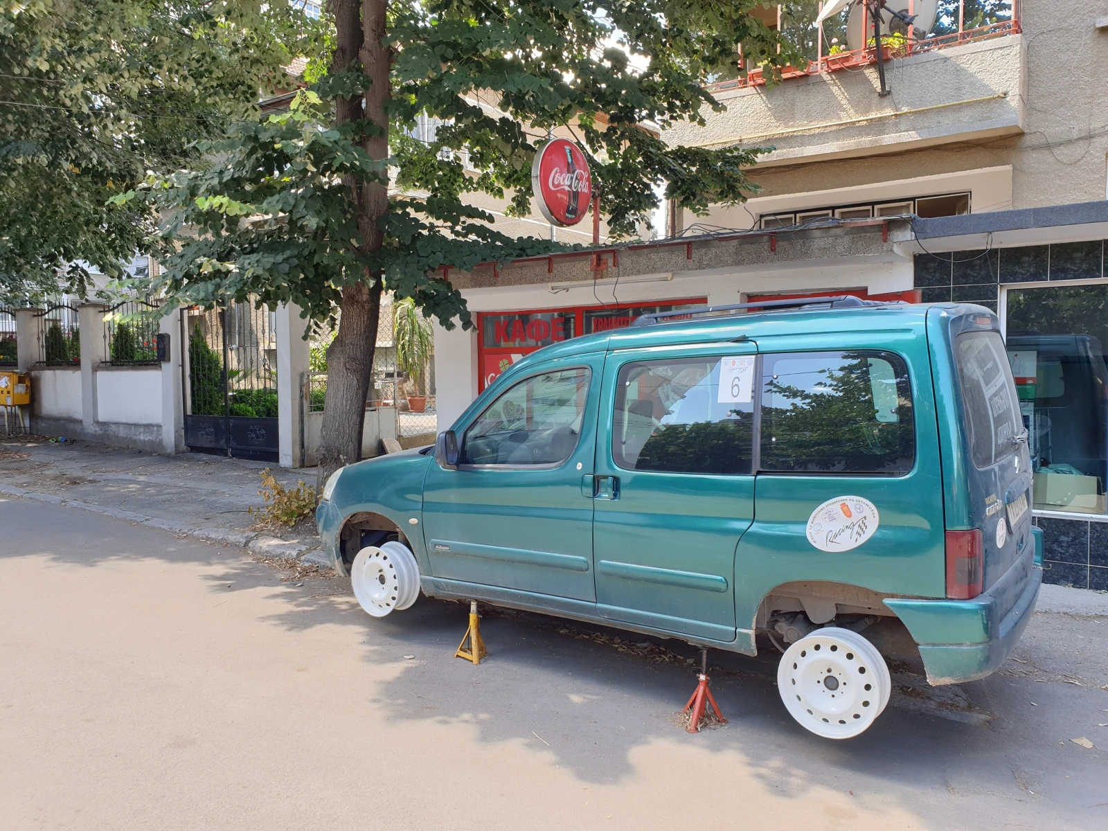 ���� � ������ 185/65R15 | Mobile.bg � ����������� 12