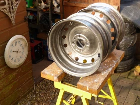 ���� � ������ 185/65R15 | Mobile.bg � ����� ������ 15