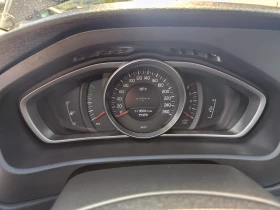 Volvo V40 1.6 бензин Реални 77478 к, снимка 13