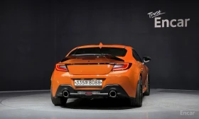 Toyota GR86 2.4* PREMIUM* ПОДГРЕВ* КАМЕРА* КЕЙЛЕС* CARBON* , снимка 4