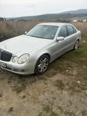 Mercedes-Benz E 320, снимка 5