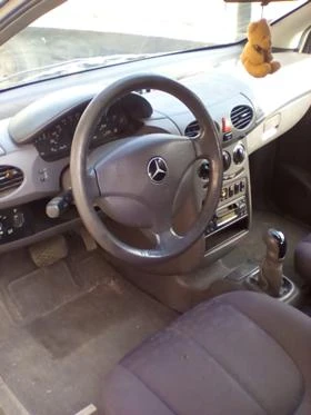 Mercedes-Benz A 160 1.6i | Mobile.bg    13