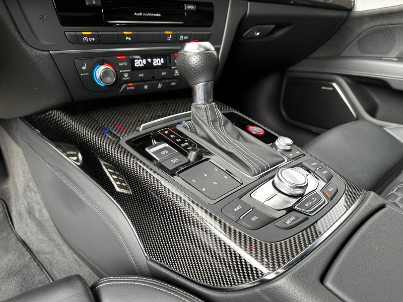 Audi Rs7 605 к.с CARBON   PERFORMANCE, снимка 13 - Автомобили и джипове - 40303692