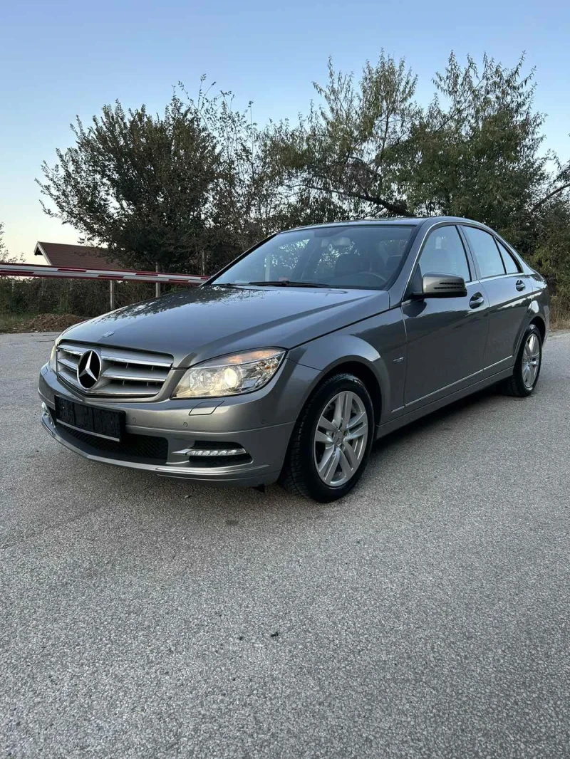 Mercedes-Benz C 220 2.2 CDI фул екстри , снимка 1 - Автомобили и джипове - 47380709