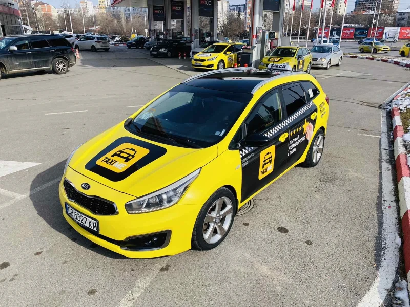 Kia XCeed, снимка 6 - Автомобили и джипове - 49244882