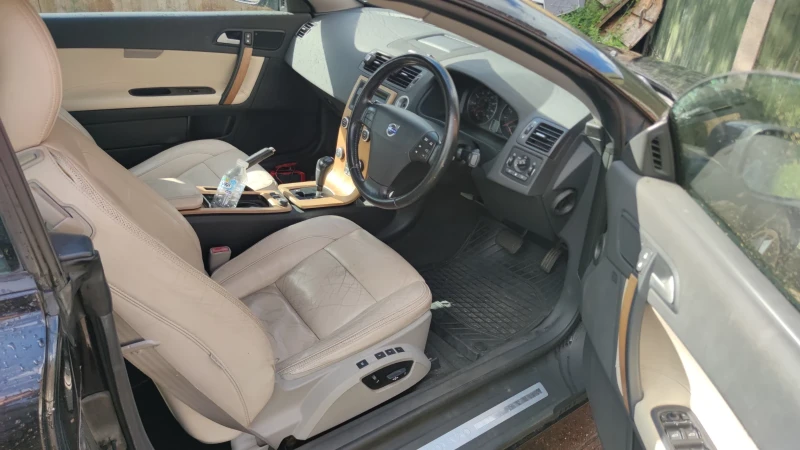 Volvo C70 T5, снимка 10 - Автомобили и джипове - 52058593