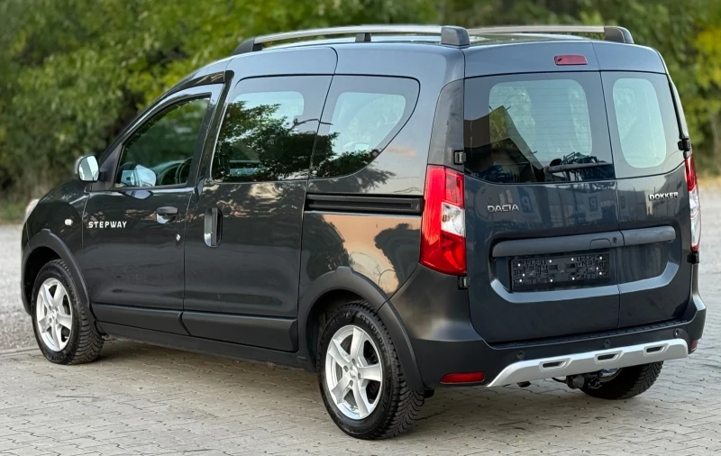 Dacia Dokker STEPWAY 1.5DCi 90кс * Навигация* * Климатик* , снимка 4 - Автомобили и джипове - 52003543