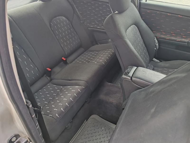Mercedes-Benz C 180 130к.с. ГАЗ, снимка 11 - Автомобили и джипове - 53123405