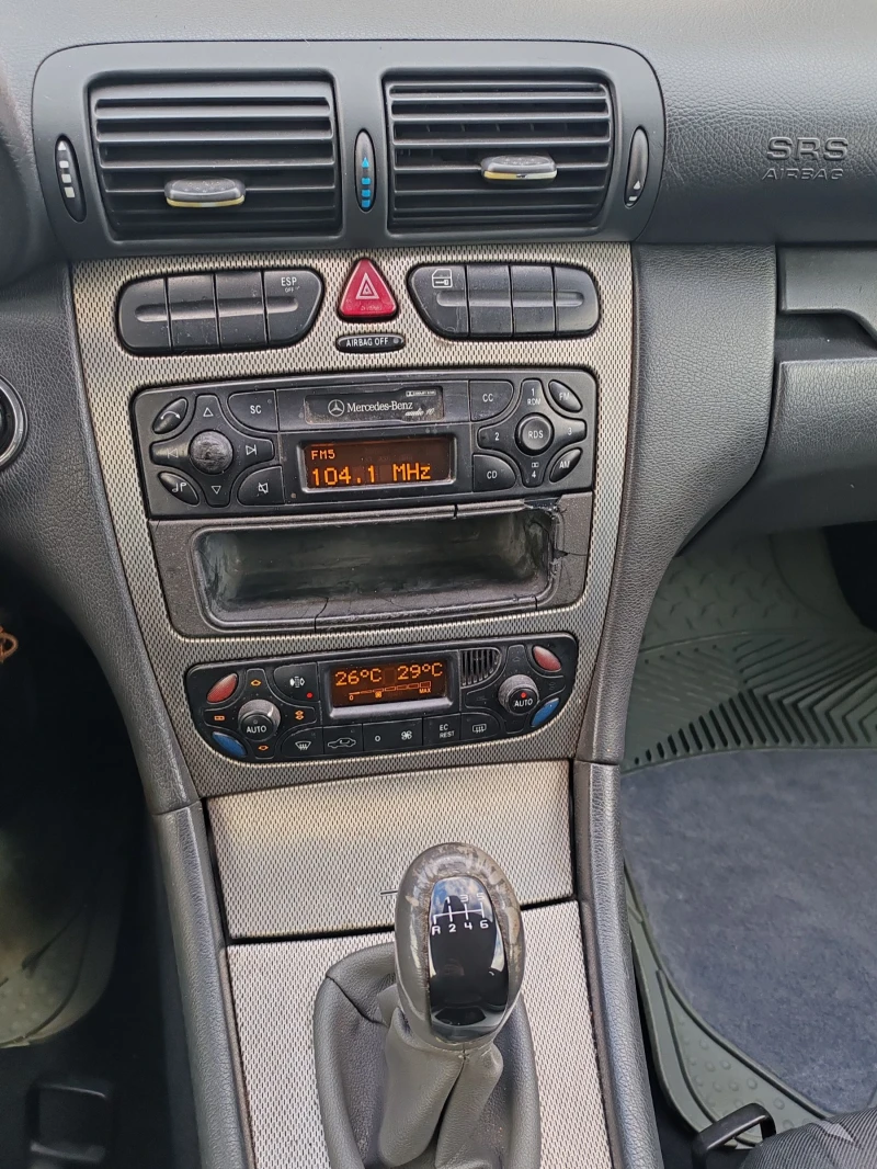 Mercedes-Benz C 180 130к.с. ГАЗ, снимка 9 - Автомобили и джипове - 53123405