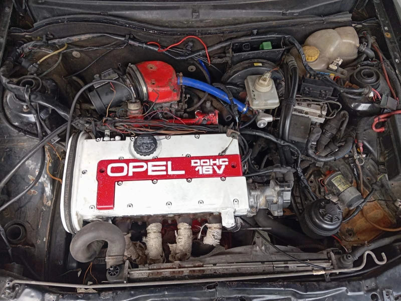 Opel Astra C20XE, снимка 9 - Автомобили и джипове - 53298224