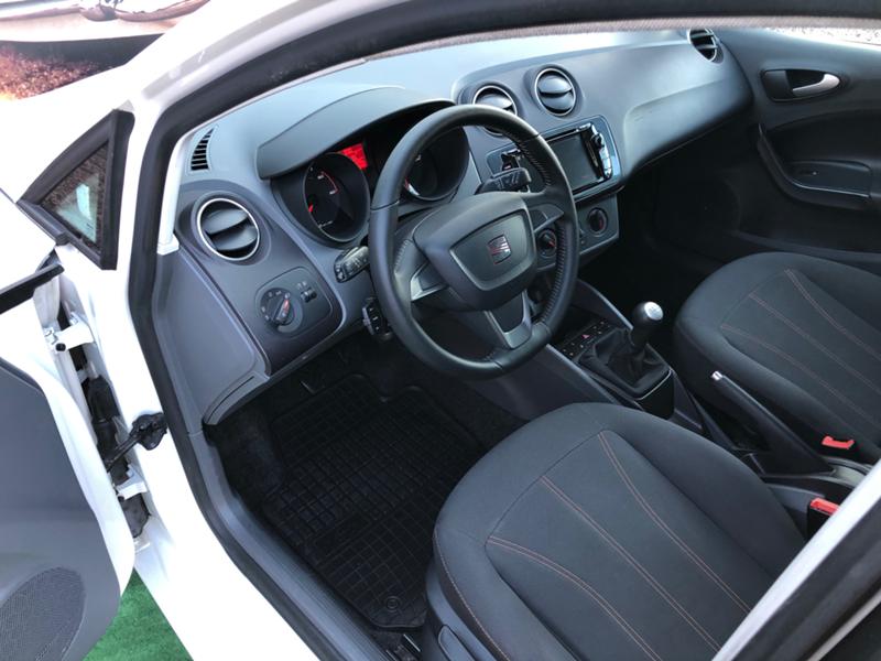 Seat Ibiza 1.2TDi 75км *Навигация*Фул*, снимка 8 - Автомобили и джипове - 27729247