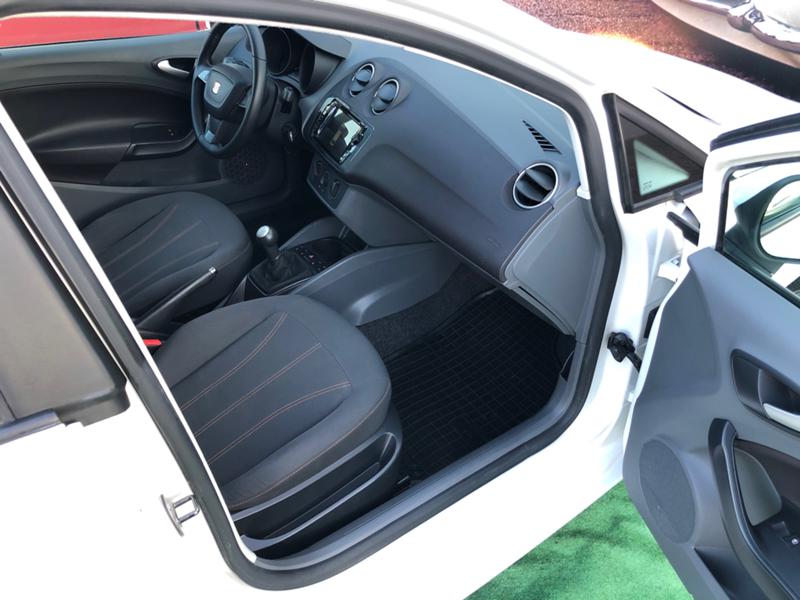 Seat Ibiza 1.2TDi 75км *Навигация*Фул*, снимка 11 - Автомобили и джипове - 27729247