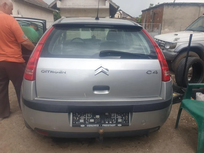 Citroen C4 1.6HDI 90kc, снимка 3 - Автомобили и джипове - 47616115