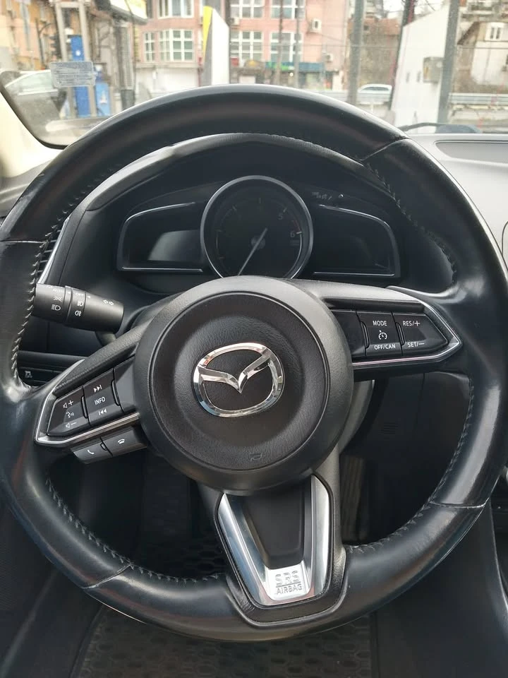 Mazda 3, снимка 10 - Автомобили и джипове - 53934665