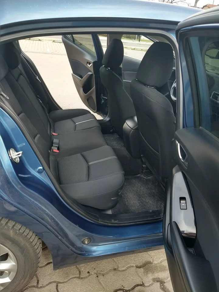 Mazda 3, снимка 7 - Автомобили и джипове - 53934665