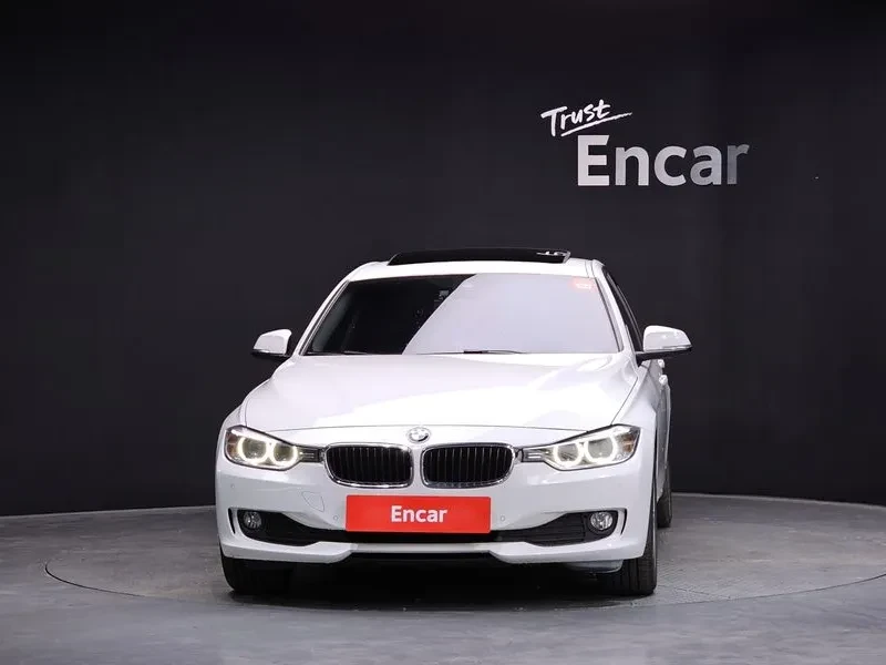 BMW 320 d, снимка 3 - Автомобили и джипове - 54590242