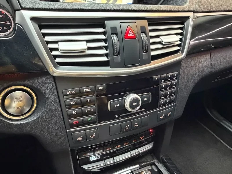 Mercedes-Benz E 350 W212, снимка 15 - Автомобили и джипове - 55895782