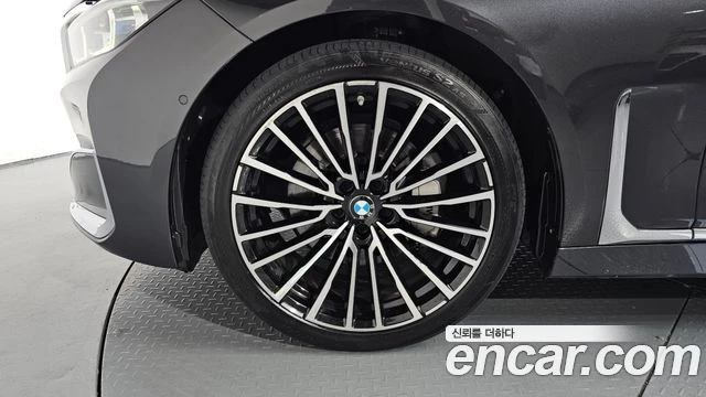 BMW 730 | TOP SERVICE, снимка 5 - Автомобили и джипове - 56013749