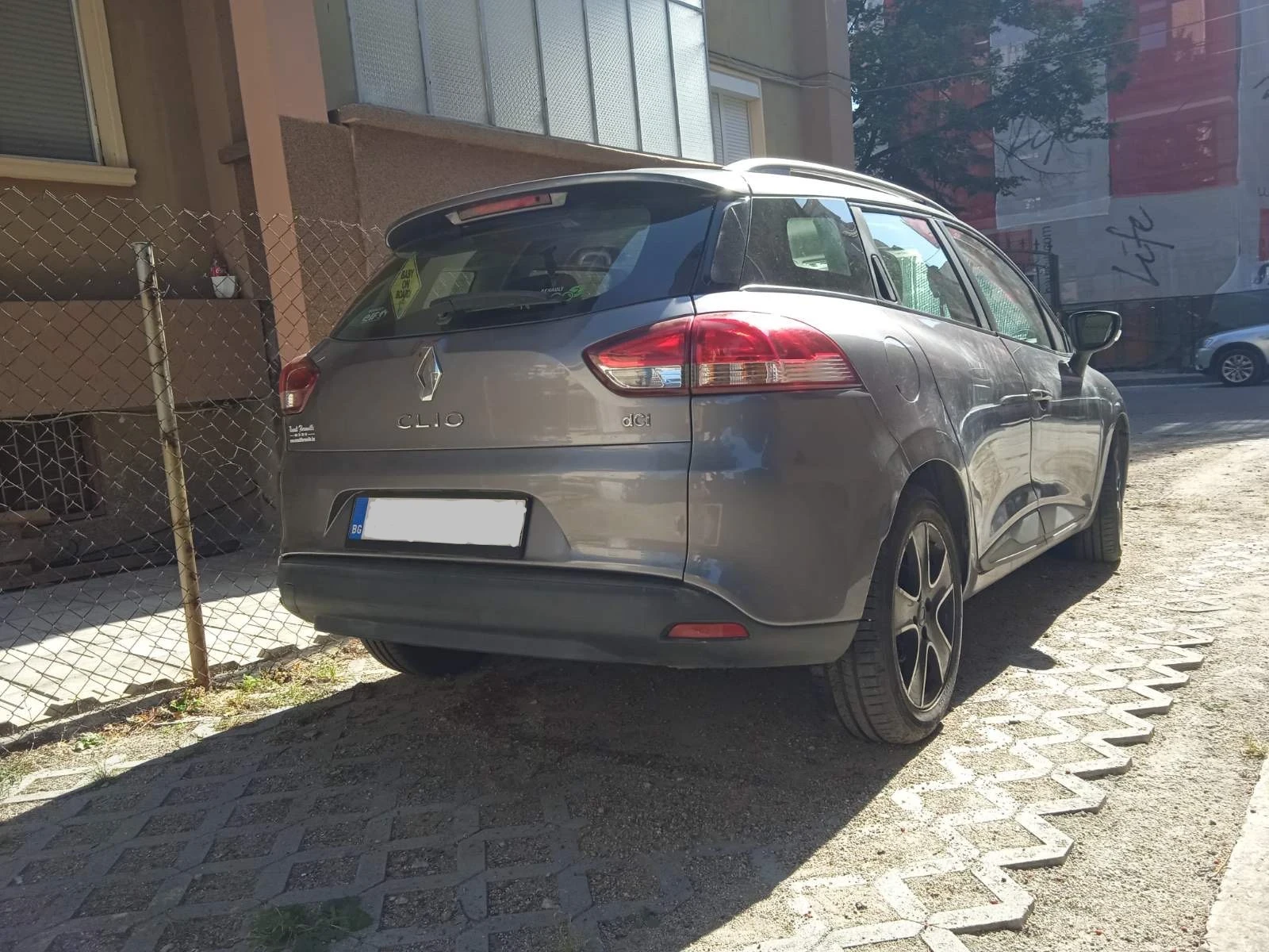 Renault Clio 1.5dCi - изображение 7