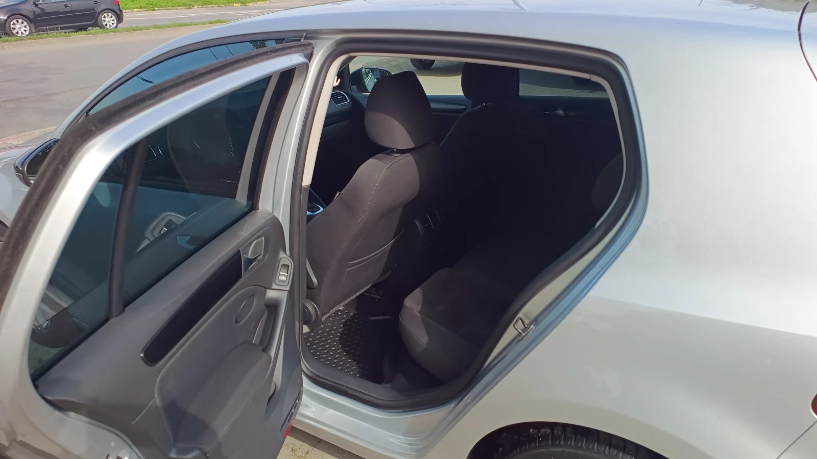 VW Golf 2.0 TDI 140hp - изображение 10