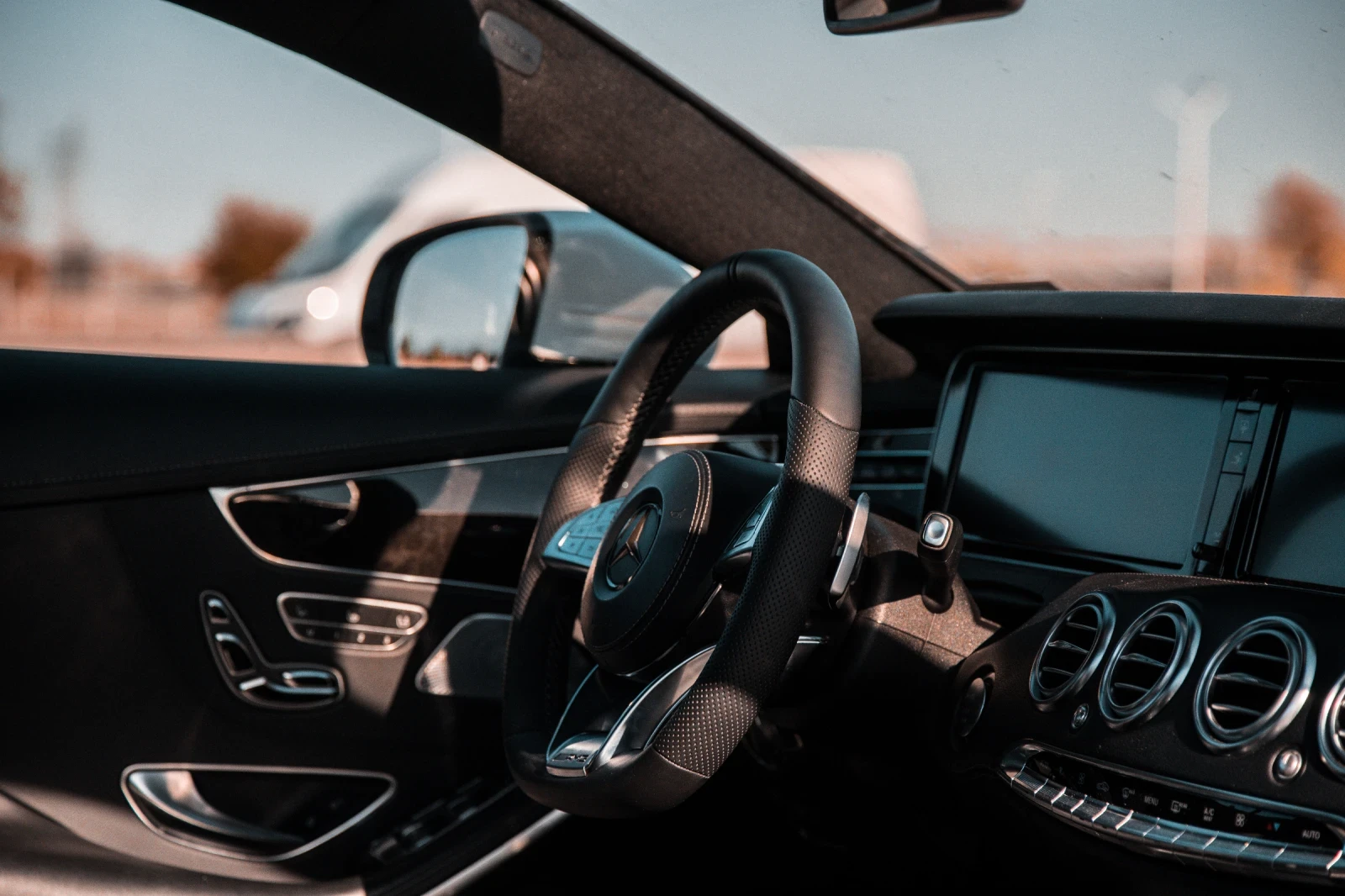 Mercedes-Benz S 500 FULL-BURMEISTER-MAGIC SKY-DSTR-AMG - изображение 5