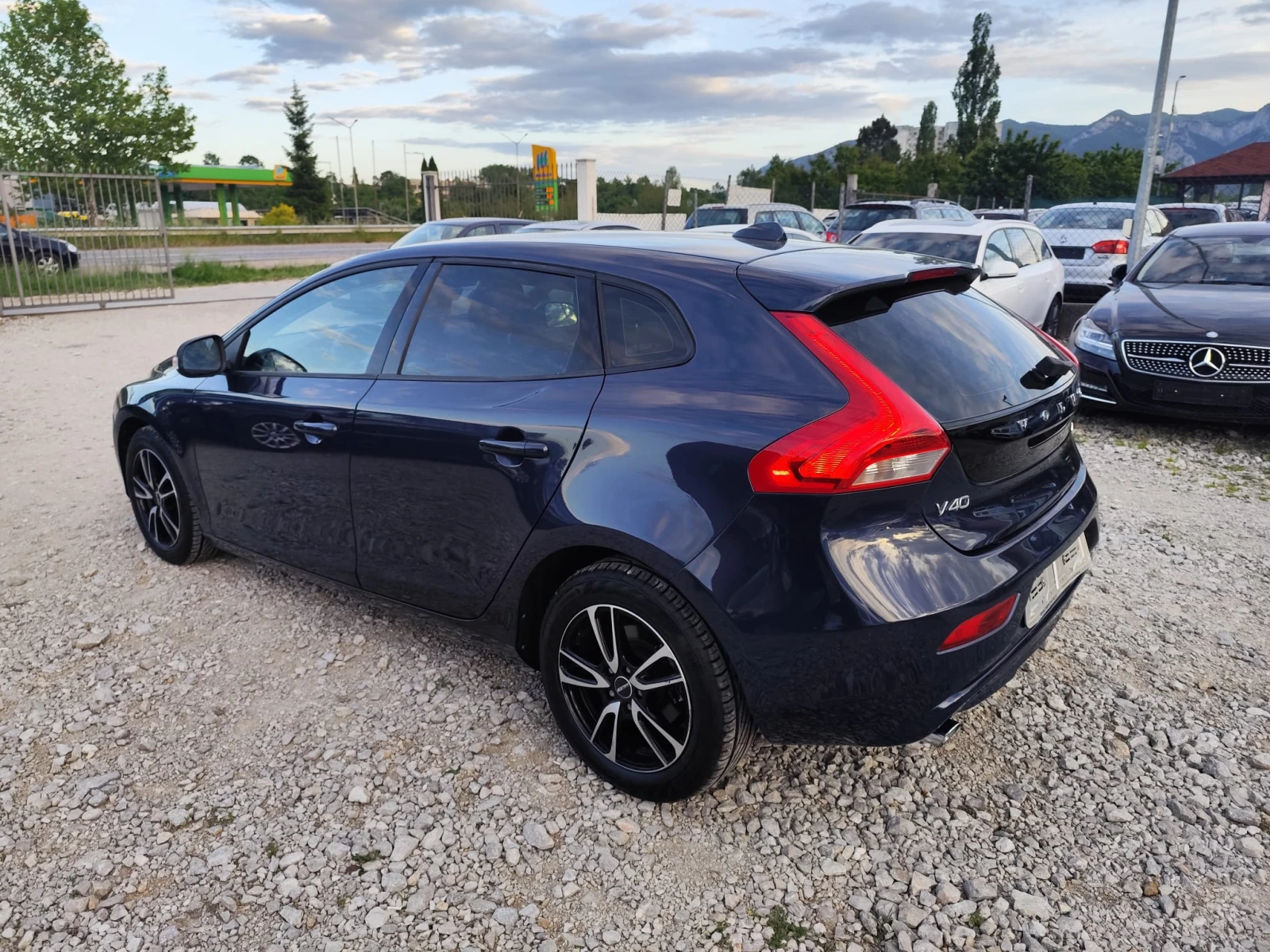 Volvo V40 1.6 бензин Реални 77478 к - изображение 9