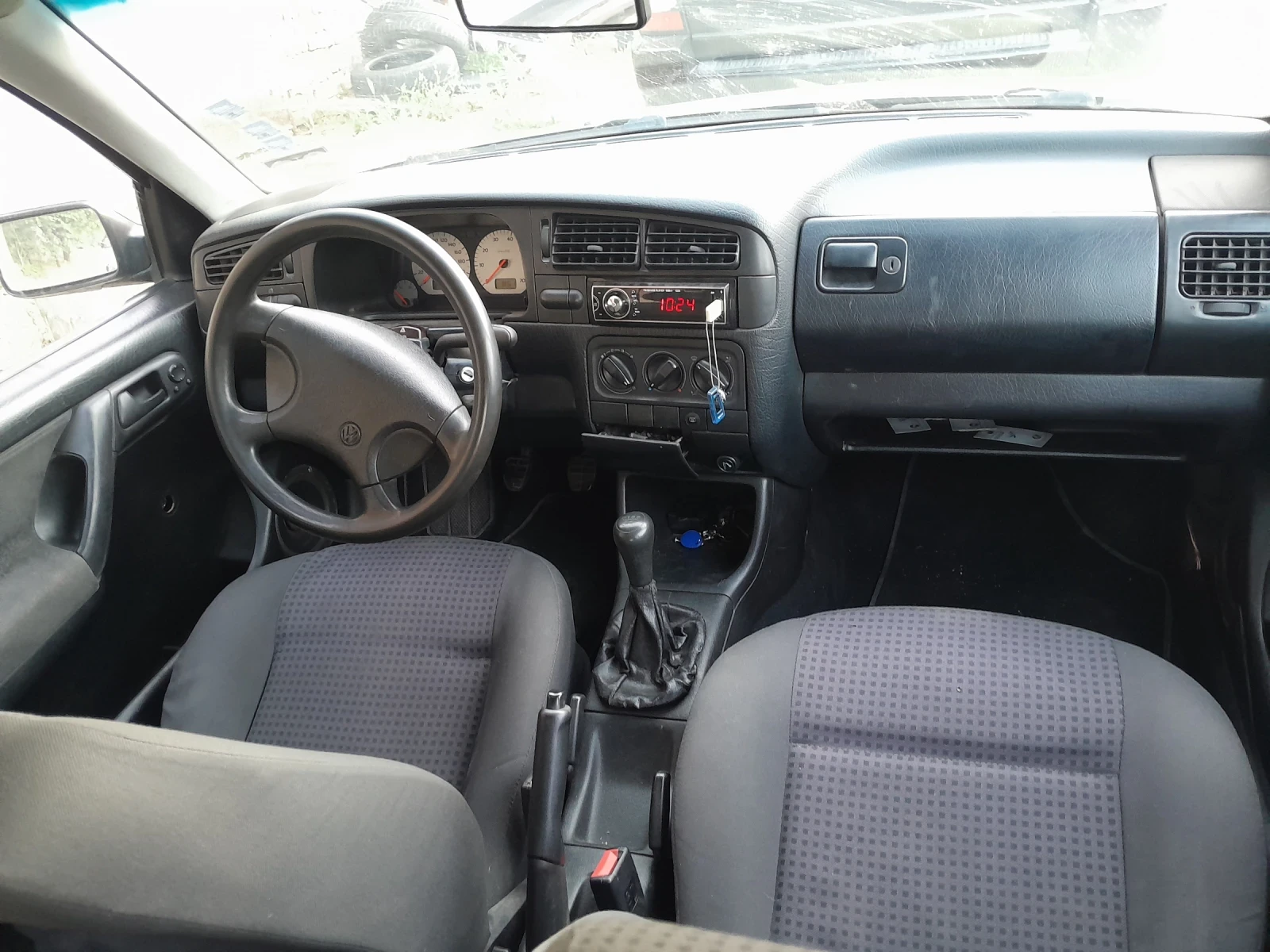 VW Golf 1.6 газ  - изображение 8