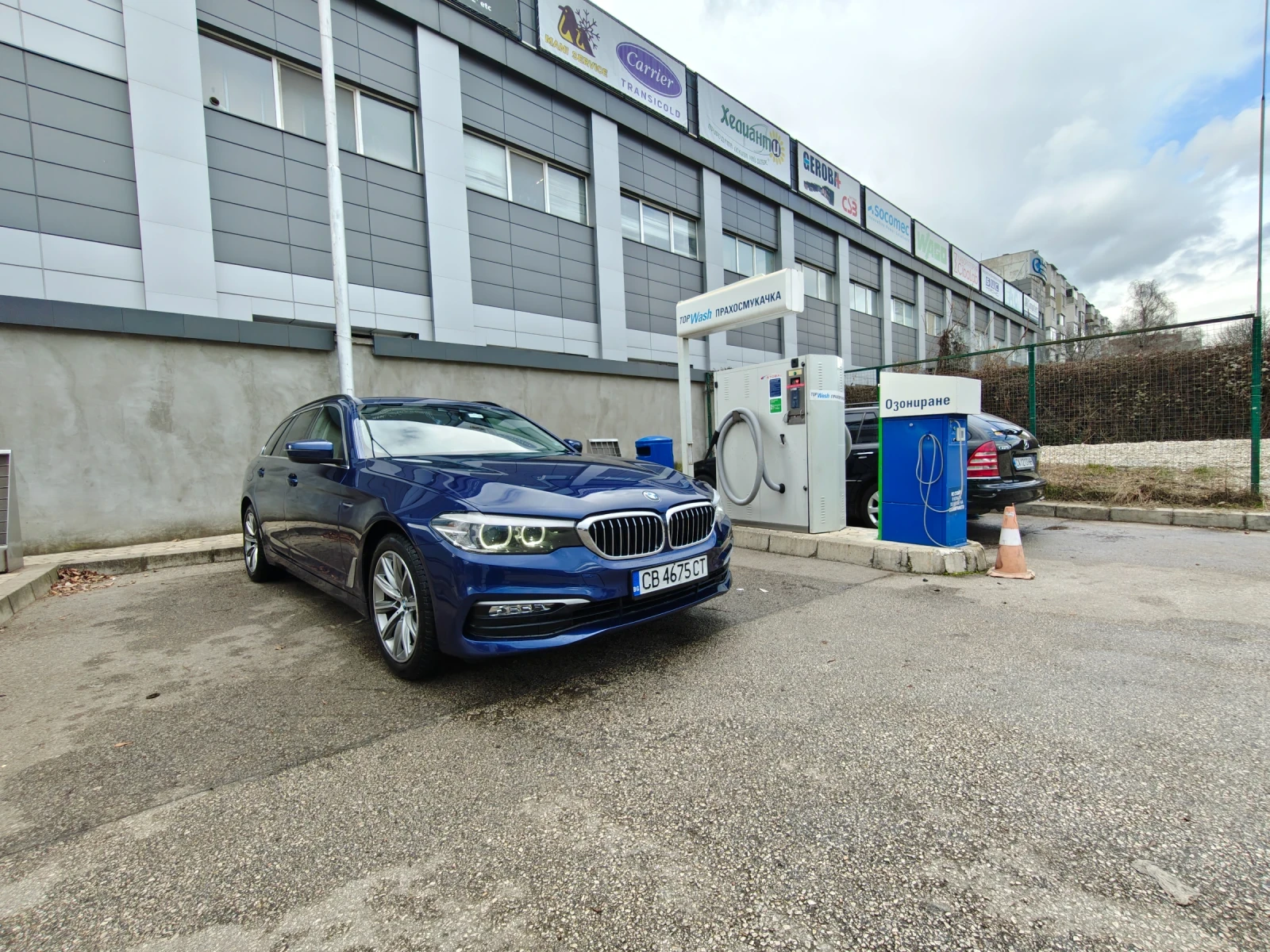 BMW 520 520XD - изображение 8