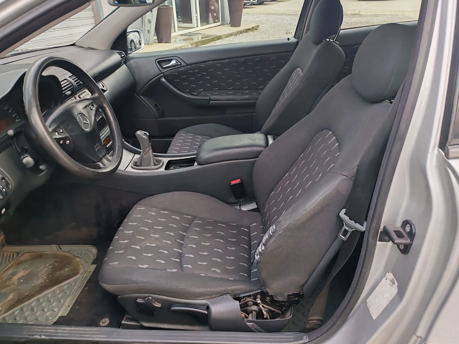 Mercedes-Benz C 180 130к.с. ГАЗ - изображение 7