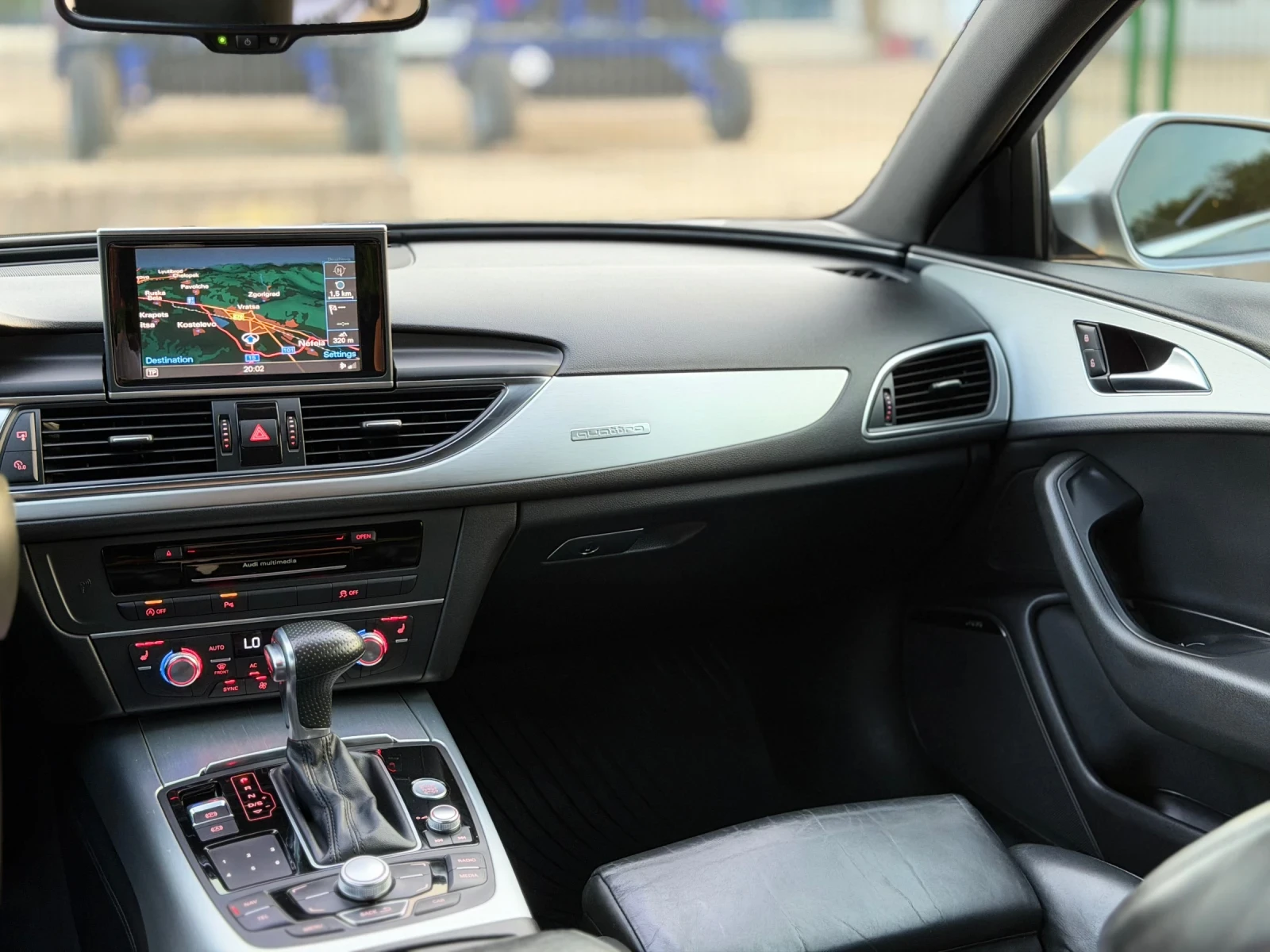 Audi A6 3.0TDi~245hp~3xS-LINE~QUATTRO~ГОТОВ ЛИЗИНГ!!, снимка 12 - Автомобили и джипове - 54449856
