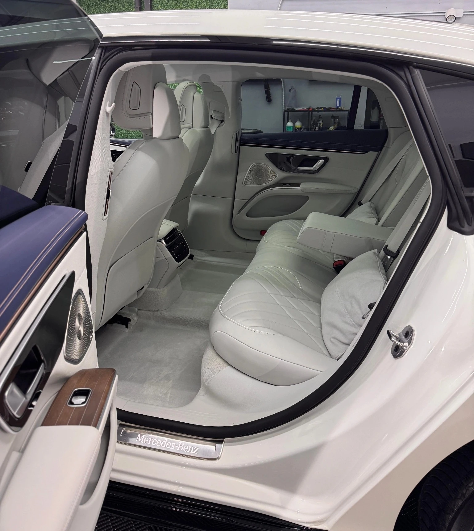 Mercedes-Benz EQS 450+ AMG Line, снимка 7 - Автомобили и джипове - 54562339
