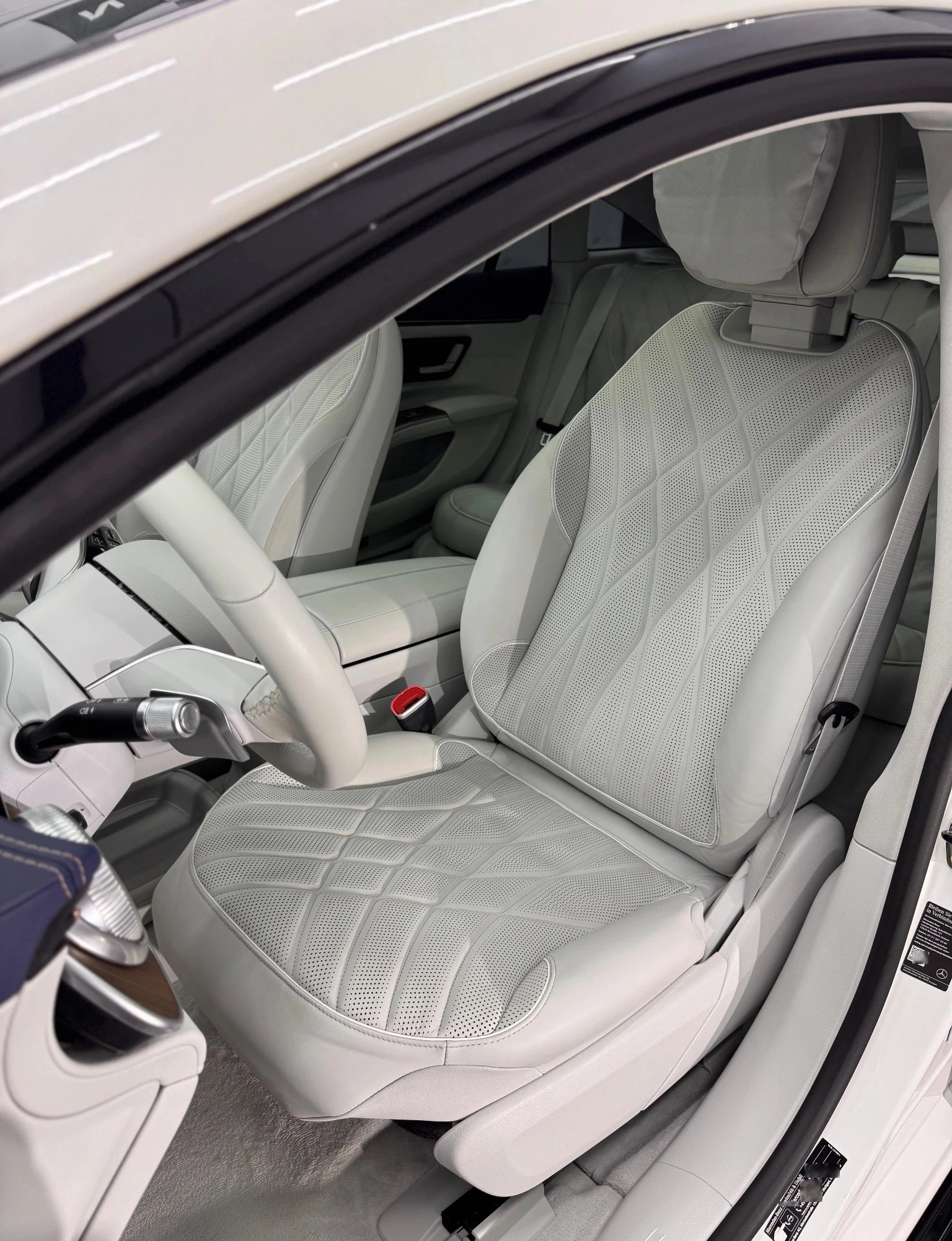 Mercedes-Benz EQS 450+ AMG Line, снимка 4 - Автомобили и джипове - 54562339